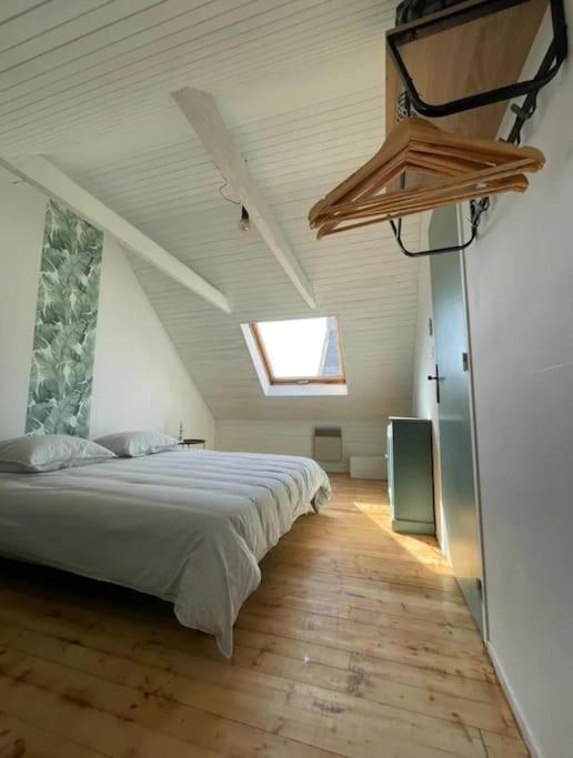 Maison De Pecheur Bord De Mer Bois Et Pierre 6-8 Pers Plobannalec Kültér fotó